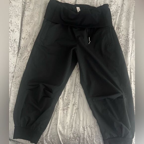 Adorable Lululemon Parachute Pants Sz 8 Black Vintage - Picture 1 of 6
